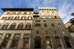 Отель Antica Torre Di Via Tornabuoni 1  Флоренция